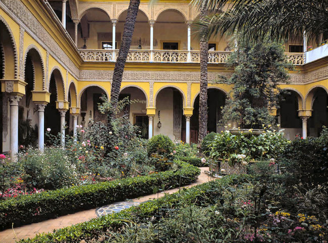 Palacio de las Dueñas